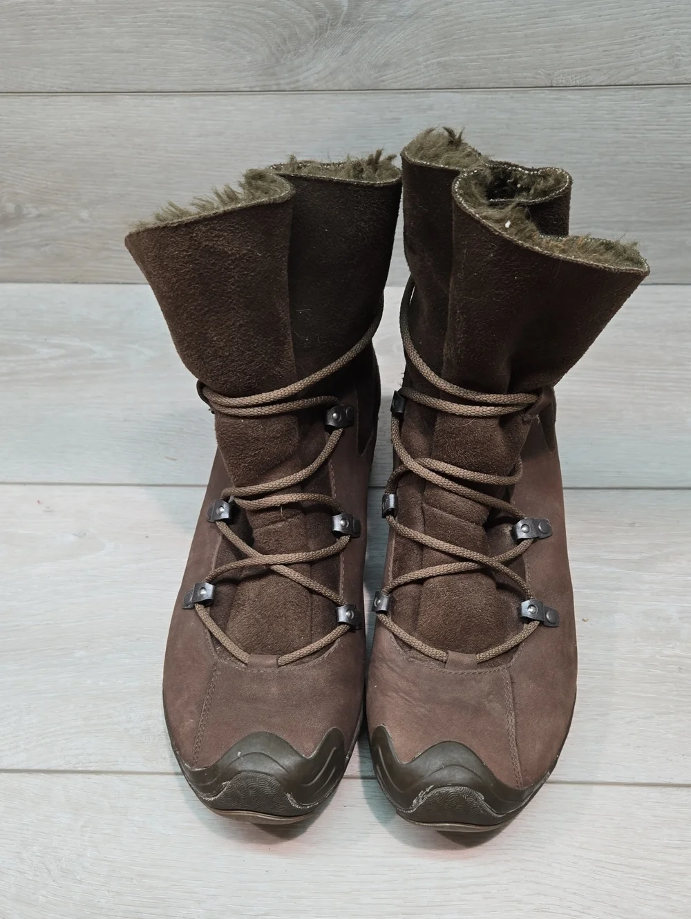 Merrel Forecast Tug Women's Leather Faux-Fur Lined Winter Boots Shoes Sz 9